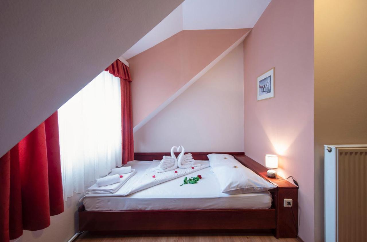 B&B Garestin Varazdin Exterior photo